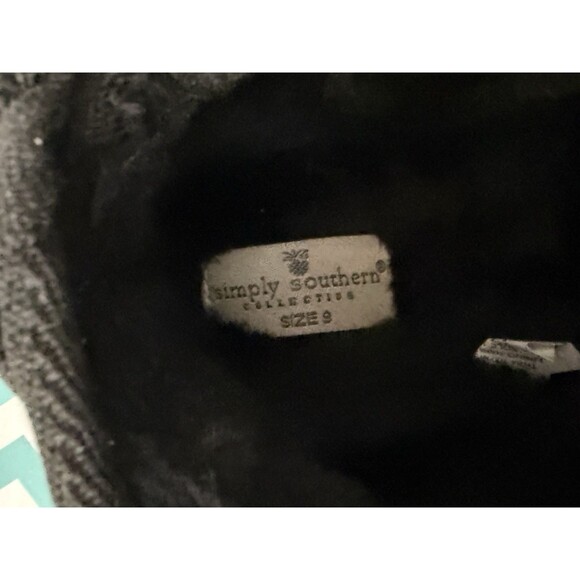 New - Simply Southern Sequined Black Boot Slippers - Ladies Size 9 Booties Cozy - Picture 3 of 8